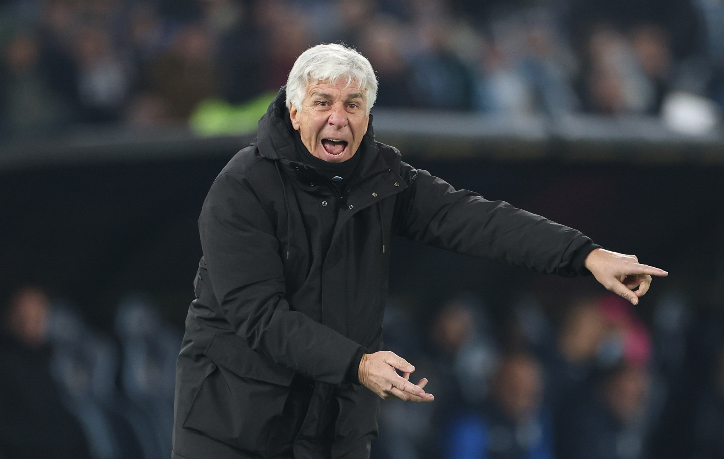 转会期意大利杯焦点战,塞维利亚更衣室发声,气氛紧张,资深球员宣示担当(意大利杯佛罗伦萨vs恩波利) 转会期意大利杯焦点战,塞维利亚更衣室发声,气氛紧张,资深球员宣示担当(意大利杯佛罗伦萨vs恩波利)